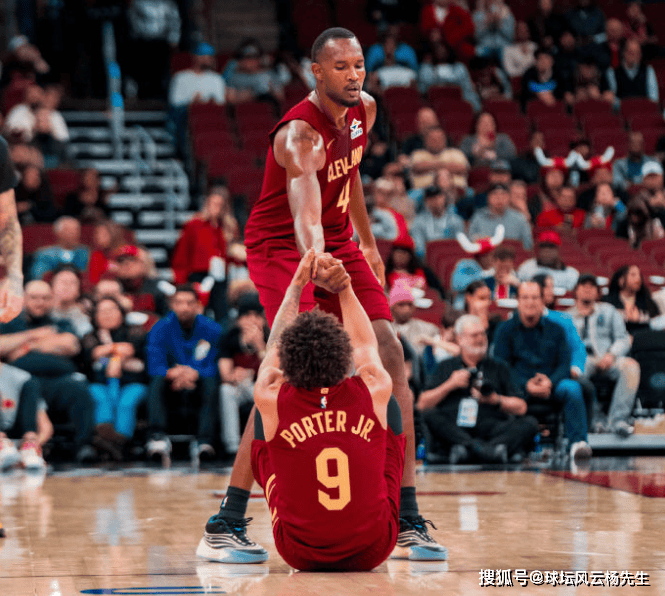 关于公牛绝杀雷霆，米切尔统治全场的信息