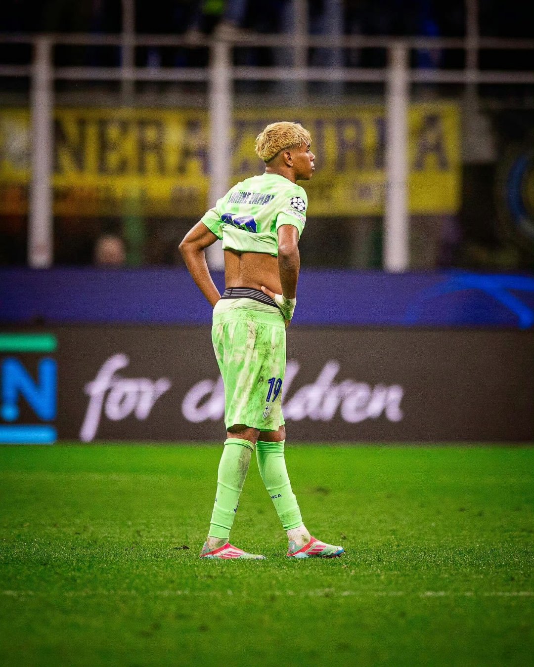 巴萨连续胜利，逐渐走出低谷