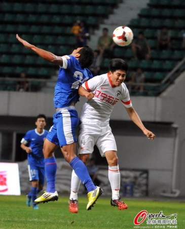 开云体育下载-包含毅腾主场豪取三分，保级形势一片大好的词条