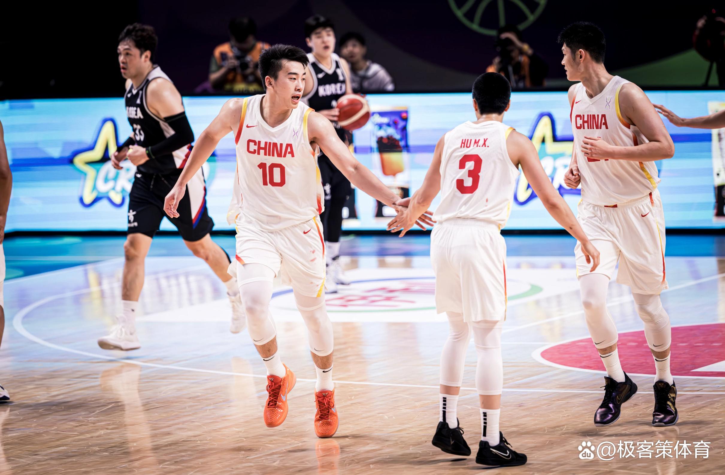 开云下载-亚洲杯篮球赛精彩对决，强队争夺冠军桂冠