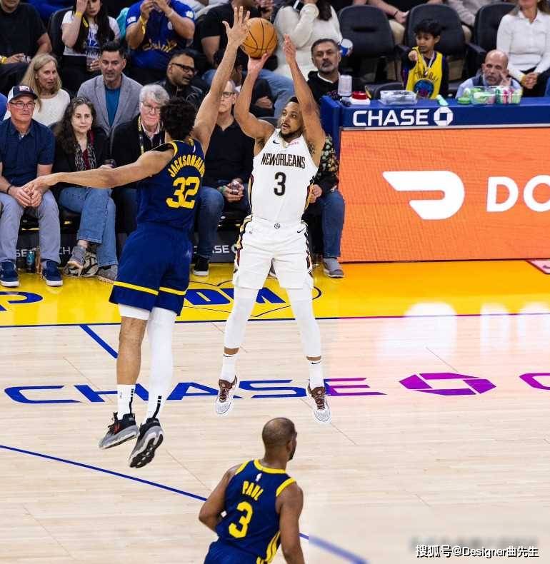 广东队完胜湖人,麦科勒姆刷新纪录的简单介绍 广东队完胜湖人,麦科勒姆刷新纪录的简单介绍