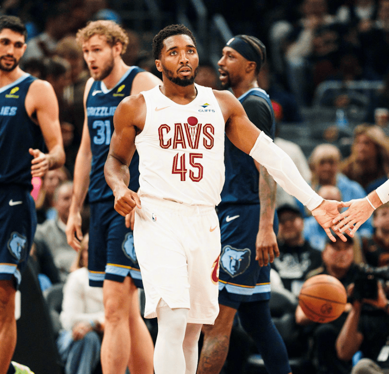 关于灰熊力克深圳队,米切尔扛起全队的信息 关于灰熊力克深圳队,米切尔扛起全队的信息