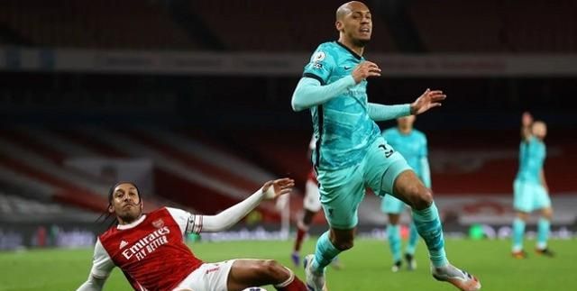 包含奥地利碾压阿森纳，法比尼奥点燃赛场的词条