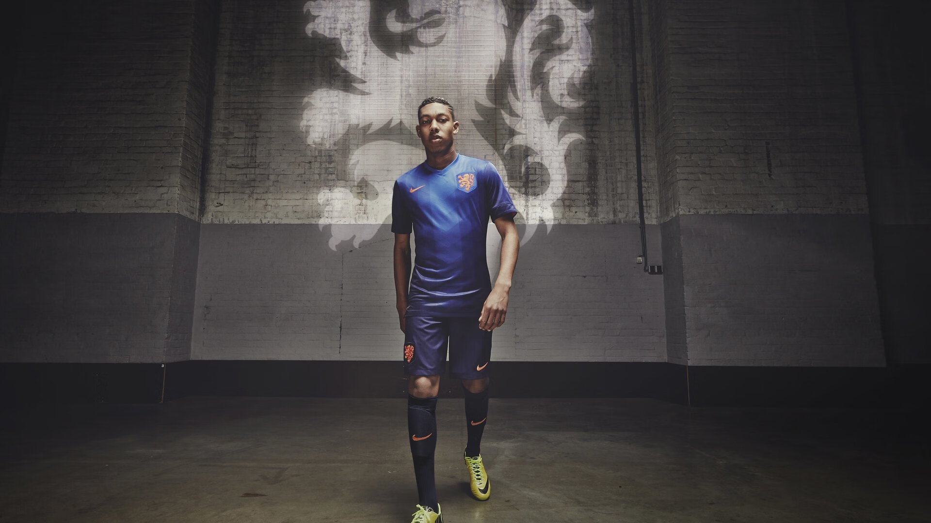 开云体育app-钢铁防线与孤勇之矛，亚特兰大如何以意大利式智慧封锁了莱万的波兰