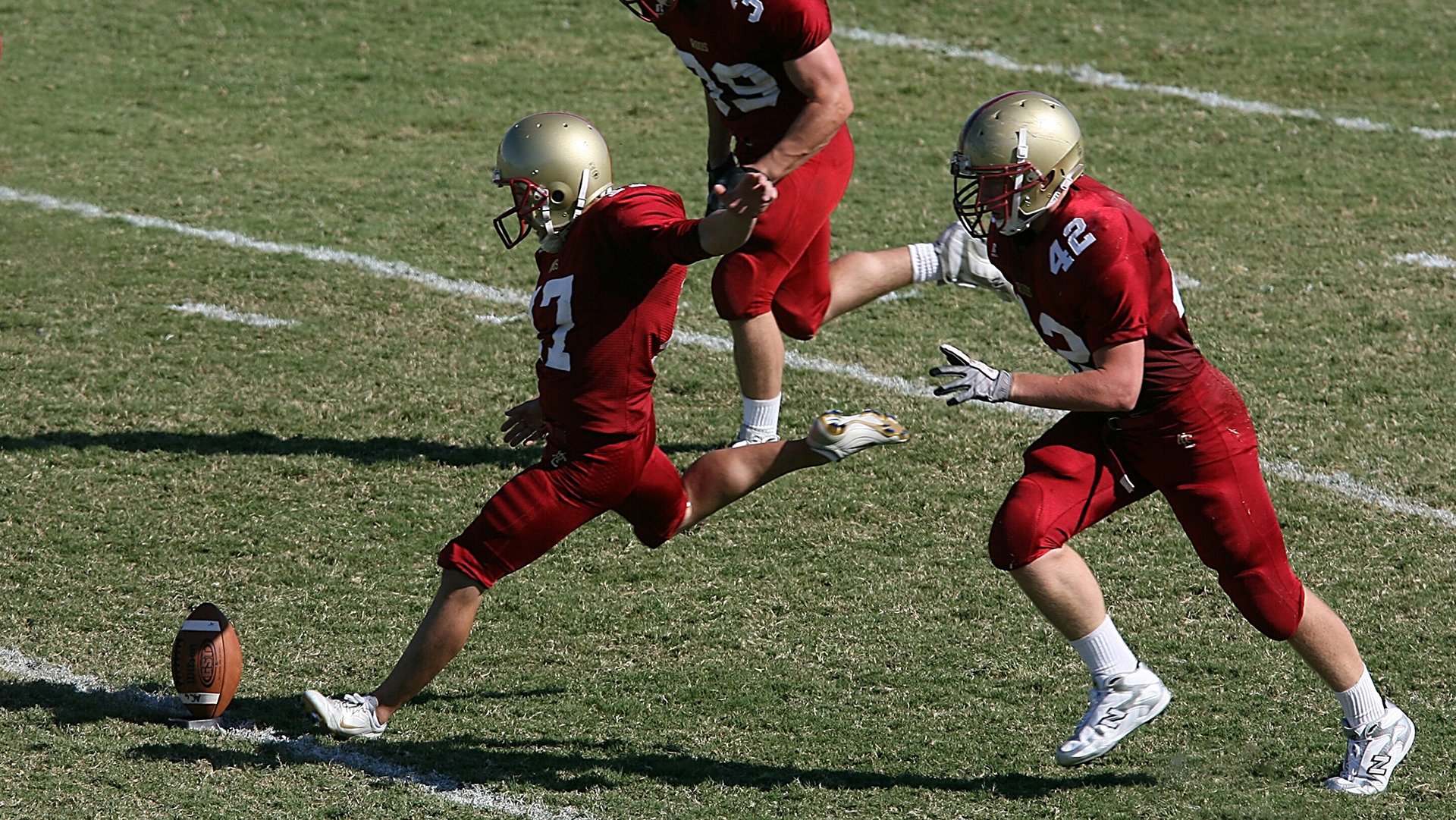 当波兰铁骑驶入F1赛道，门迪在街道赛的闪电战与历史回响