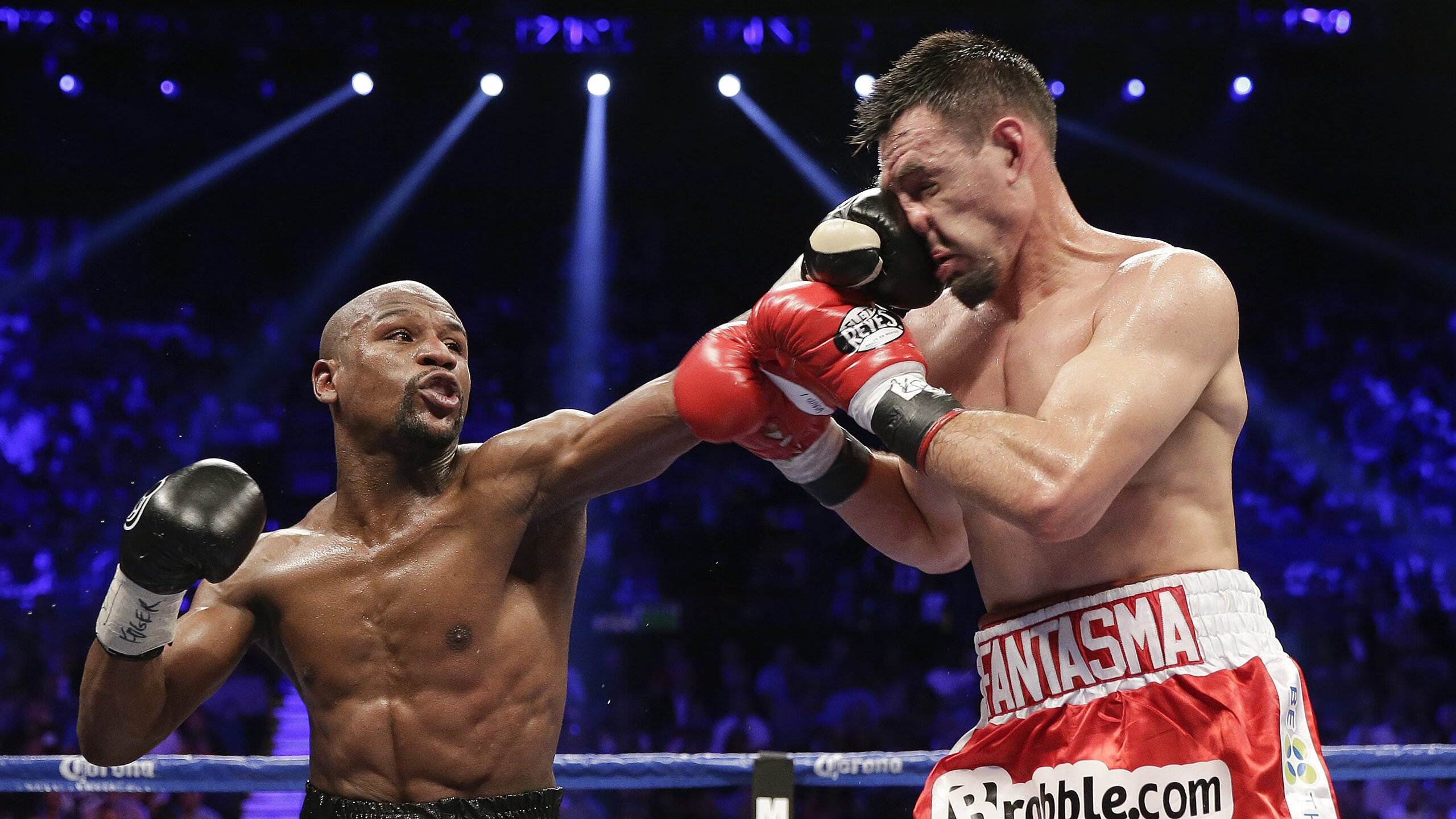 哥斯达黎加冲垮马里防线，奥纳纳化身关键先生改写战局